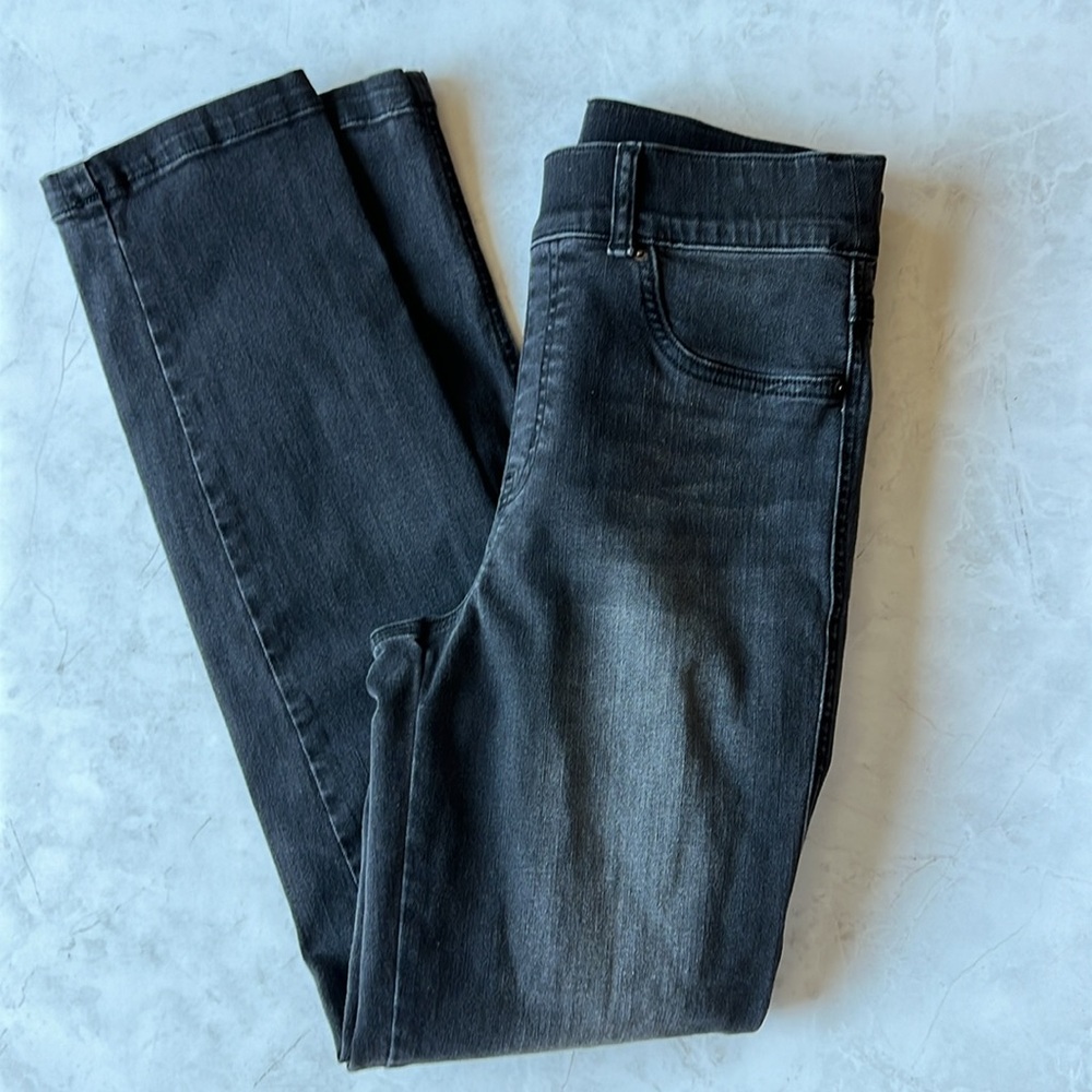 SPANX Black Pull-On Straight Leg Jeans Jeggings Small